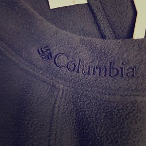 Columbia fleece sweater